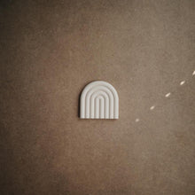 Load image into Gallery viewer, Mushie Rainbow Teether - Shifting Sand